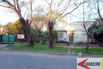 Casa en  Burzaco, Partido De Almirante Brown