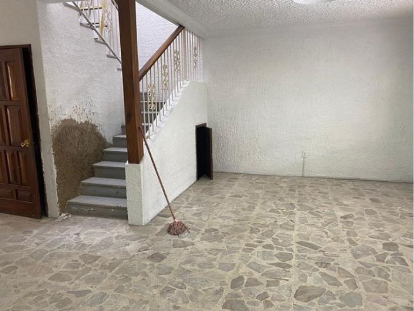 renta Casa en Alcalde Barranquitas, Guadalajara, Jalisco (MX22NQ7300