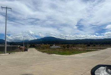 Lote de Terreno en  Fracc Los Encinos, Pátzcuaro, Michoacán, México