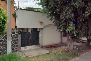 Casa en  Boulevard Cuautla Cuernavaca, Zona Industrial Civac, Jiutepec, Morelos, 62578, Mex