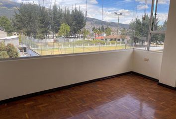 Departamento en  Kennedy, Quito
