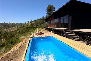 Casa en  Navidad, Cardenal Caro