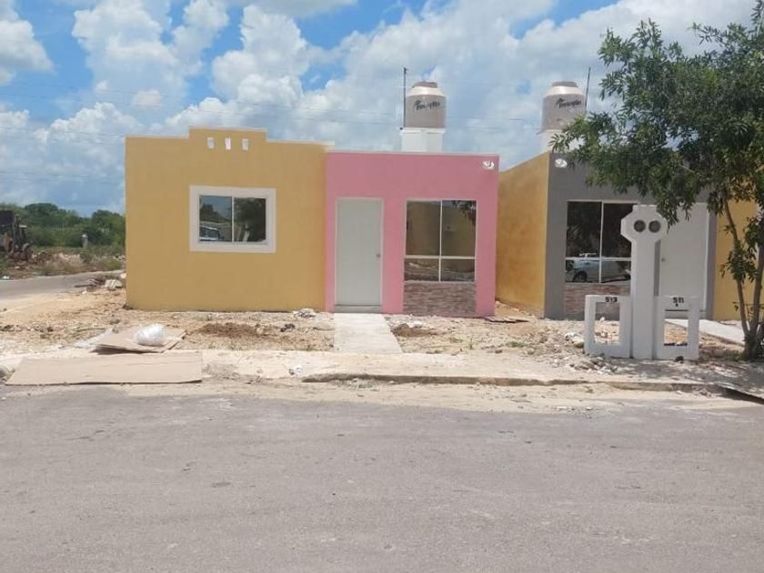 venta Casa en Umán, Yucatán (EBLD2180s) icasas.mx