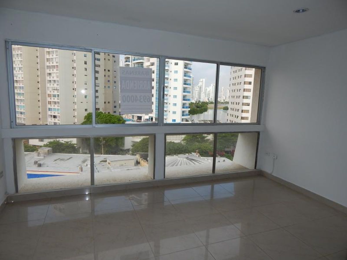 Apartamento en arriendo El Laguito (Industria de la Bahía) en El Laguito