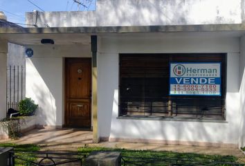 Casa en  Florencio Varela, Partido De Florencio Varela