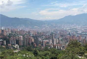 Lote de Terreno en  Los Balsos, Medellín