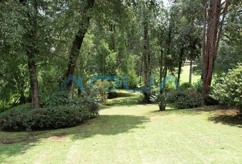 Lote de Terreno en  Avándaro, Valle De Bravo