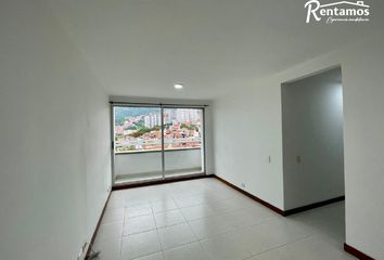 Apartamento en  Calle 7 81 40, Loma De Los Bernal, Medellín, Antioquia, Col