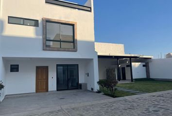 4 habitacionales en venta en Valle de San Sebastianito, San Pedro  Tlaquepaque 