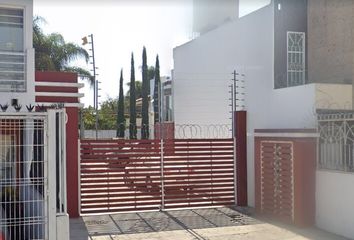 Casa en condominio en  Calle Aguamarina 2227-3283, Residencial Victoria, Zapopan, Jalisco, 45060, Mex