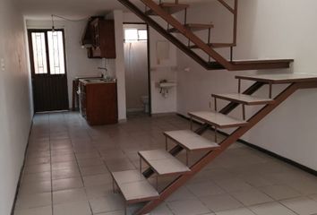 Casa en condominio en  Avenida Tarahumaras, Fracc Cerrito Colorado Vii, Querétaro, 76118, Mex