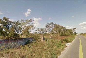 Lote de Terreno en  Calle 21, San José Tzal, Mérida, Yucatán, 97315, Mex