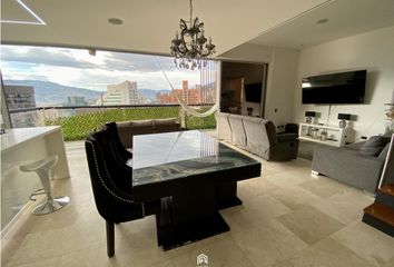 Apartamento en  Loma De Los Parra, Medellín
