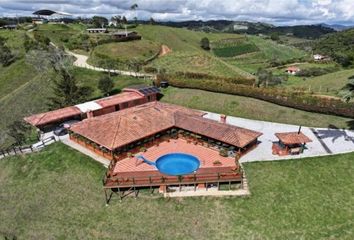 Villa-Quinta en  Entrerríos, Antioquia