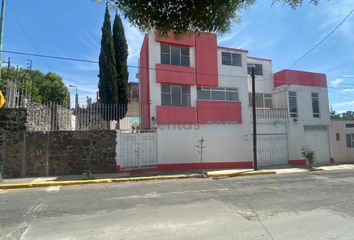 Casa en  Calle Atlacomulco 203, Barrio La Teresona, Toluca, México, 50040, Mex