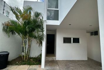 Casa en  Leandro Valle, Mérida, Mérida, Yucatán