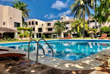 Casa en  Zona Hotelera, Cancún, Quintana Roo