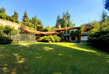 Casa en  Lo Barnechea, Provincia De Santiago