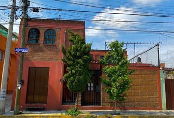 Casa en  Santa Ana Tlapaltitlán, Toluca