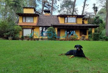 Casa en  Avándaro, Valle De Bravo