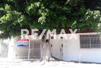 Casa en condominio en  La Tinaja, Santiago De Querétaro, Municipio De Querétaro