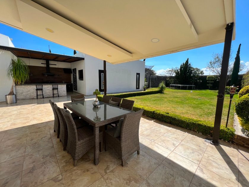 venta Casa en Huertas La Joya, Municipio de Querétaro (470417400) icasas.mx