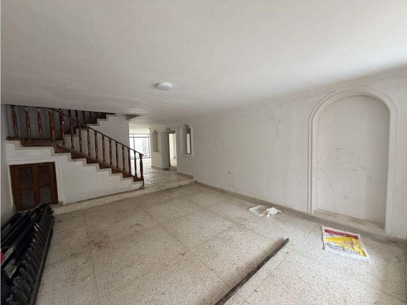 Casa en arriendo Calle 99, Barrio Buenavista, Localidad Riomar, Perímetro Urbano Barranquilla, Barranquilla, Atlántico, Rap Caribe, 080020, Colombia
