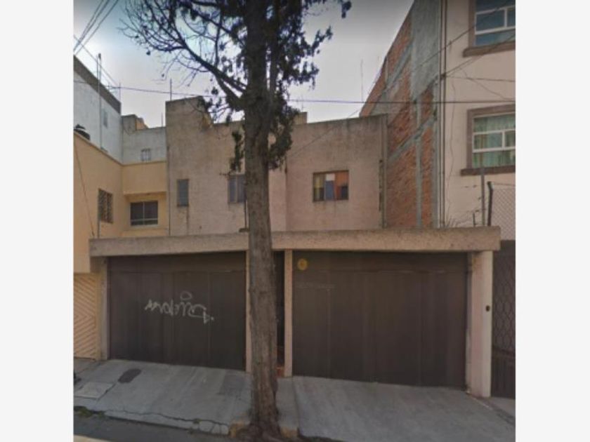 venta Casa en Paseos de Churubusco, Iztapalapa (MX21-LS7827)