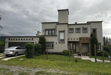 Casa en  Campo Quijano, Salta