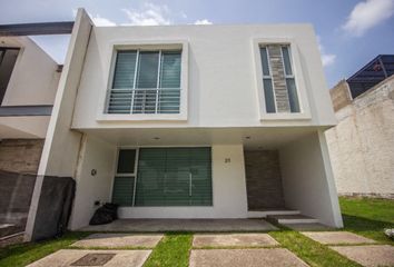 Casa en  Calle Paseo De Los Pinos, Fraccionamiento Bosques Santa Anita, Tlajomulco De Zúñiga, Jalisco, 45645, Mex