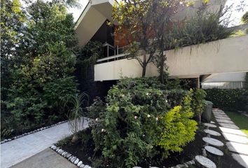 Casa en  Bosques De Las Lomas, Miguel Hidalgo, Cdmx