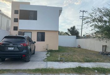 17 casas en venta en Triana, Apodaca 