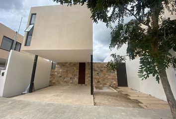 Casa en  Pueblo Cholul, Mérida, Yucatán