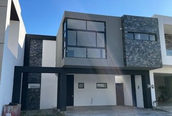 Casa en  Paseo Del Tordo, Fraccionamiento Amorada, Santiago, Nuevo León, 67300, Mex