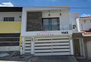 Casa en  Fraccionamiento Las Quintas, Culiacán