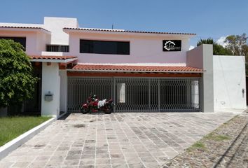 Casa en  1ra Avenida De Fresnos 123, Fraccionamiento Jurica, Querétaro, 76100, Mex