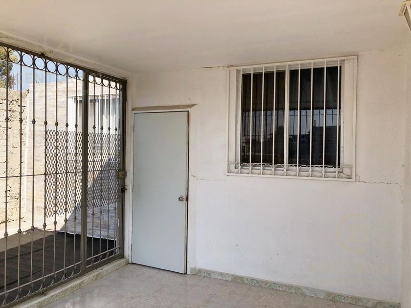 renta Casa en Fraccionamiento El Condado Plus, León (RCR-10668)