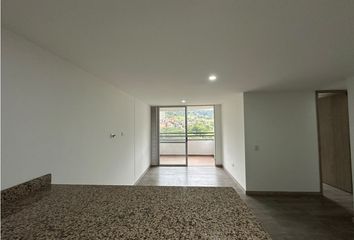 Apartamento en Carrera 46, Cañaveralejo, Sabaneta, Valle De Aburrá, Antioquia, Rap Del Agua Y La Montaña, 055450, Colombia