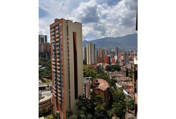 Apartamento en  Poblado, Medellín