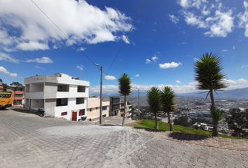 Terreno Comercial en  Kennedy, Quito