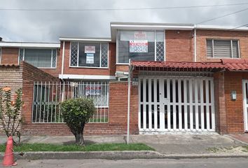 Casa en  La Esmeralda Sur, Bogotá