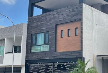 Casa en  Cumbres Elite Sector Villas, Monterrey