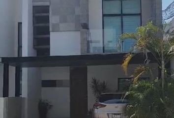 Casa en  Marina Mazatlán, Mazatlán