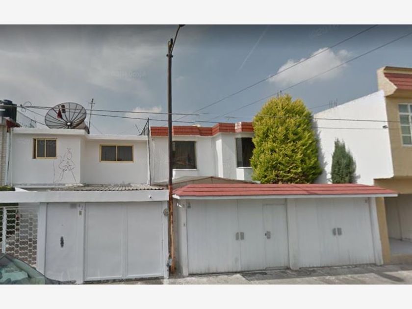 venta Casa en La Providencia, Metepec, Metepec (MX21-KC3183)