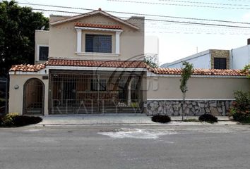 Casa en  Paseo San Miguel, Guadalupe, Nuevo León