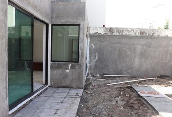 Casa en fraccionamiento en  José Luis Uscanga, Alvarado, Veracruz De Ignacio De La Llave, Mex