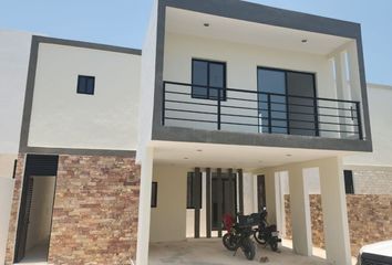 Casa en condominio en  Pueblo Conkal, Conkal