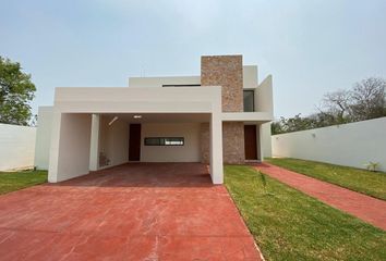 Casa en  Komchen, Mérida, Yucatán