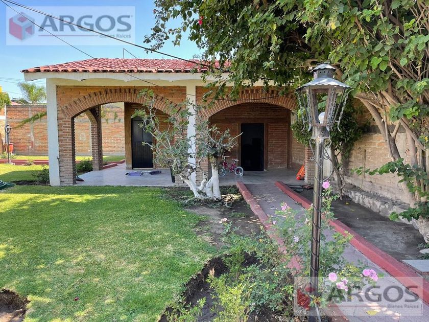 venta Casa en Ocotlán Centro, Ocotlán (2_43_87917334_5167141) icasas.mx