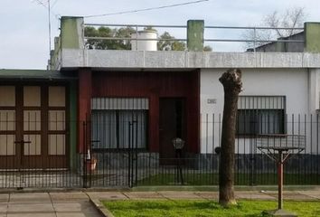 Casa en  Paso Del Rey, Partido De Moreno